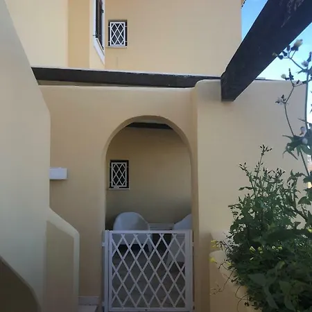 Casa Anna - Villaggio Degli Argonauti * مارينا دي بيستيتشي